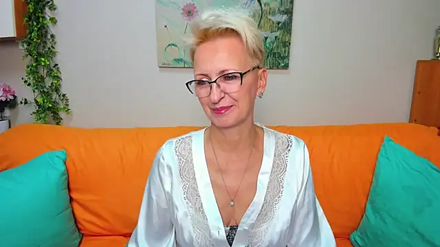 iamyourdream89 online show from September 26, 10:22 am