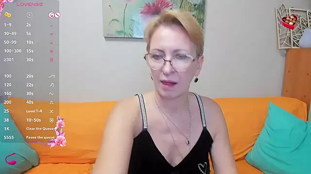 iamyourdream89 online show from March 20, 7:04 pm