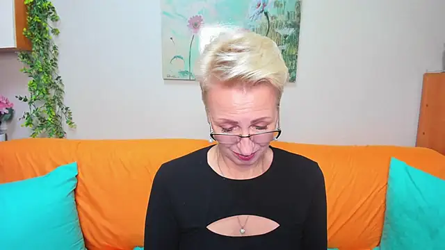 iamyourdream89 online show from November 14, 12:53 pm