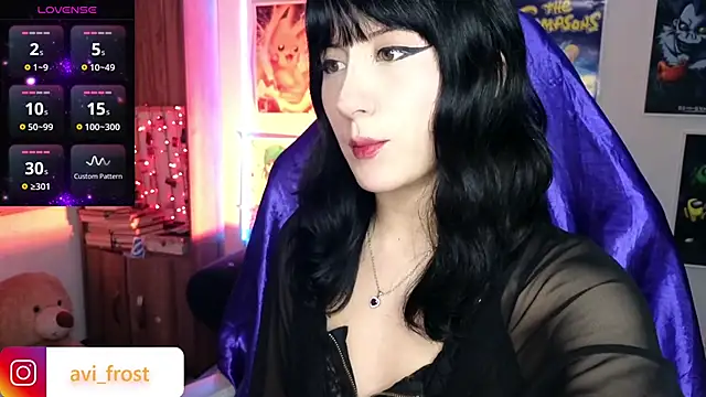 Snapshot of avi_frost chatting on March 11, 5:24 am avi frost online show from March 11, 5:24 am