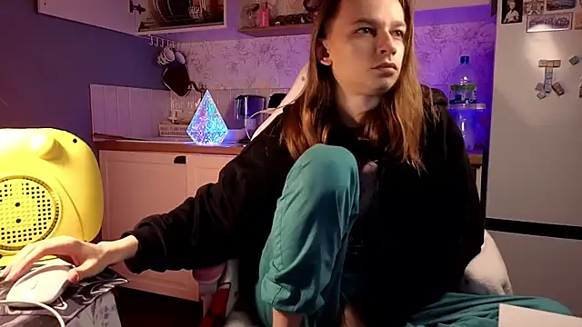 Frank Fraer online show from September 29, 7:30 pm