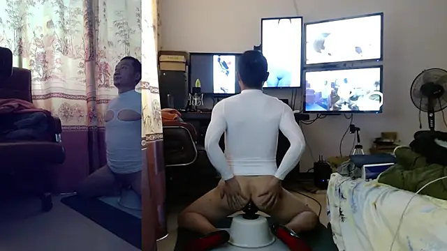 Snapshot of Anal_fisting chatting on December 11, 8:26 am Anal fisting online show from December 11, 8:26 am