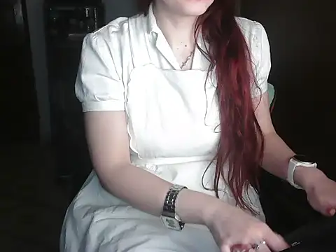 norahrosss online show from April 3, 6:47 pm