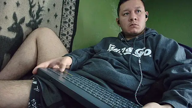 sweet cock28 online show from March 25, 3:55 pm