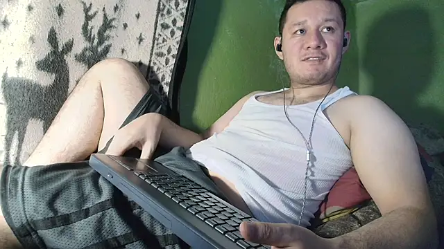 sweet cock28 online show from April 29, 3:32 am