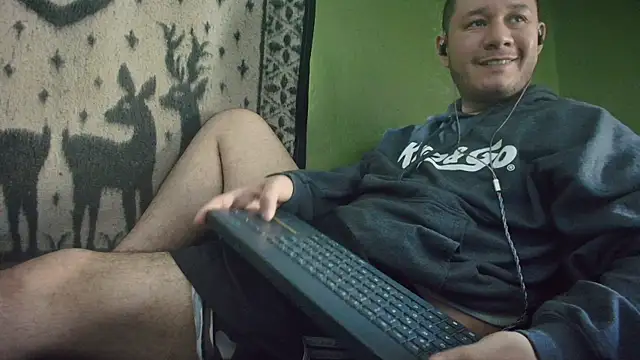 sweet cock28 online show from June 20, 3:17 pm