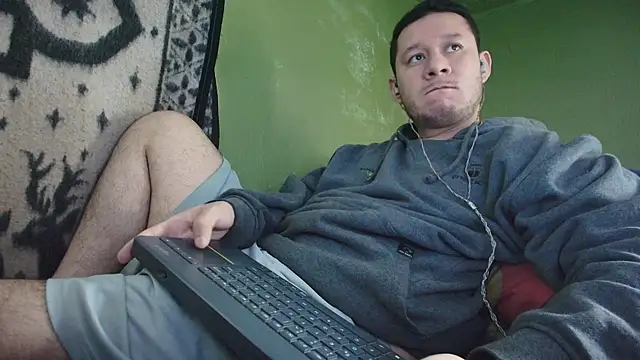 sweet cock28 online show from November 3, 3:26 pm