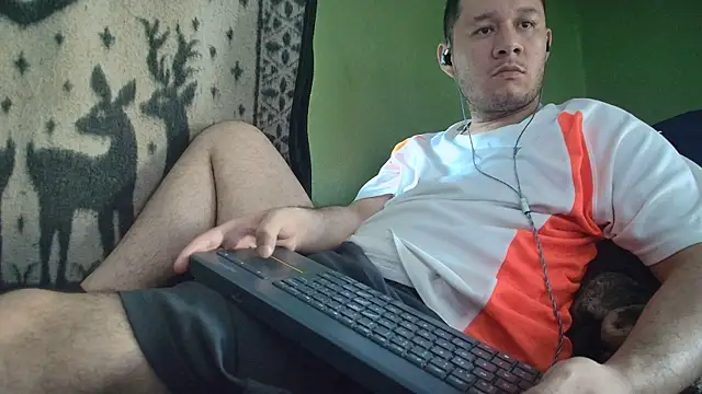 sweet cock28 online show from June 27, 3:18 pm