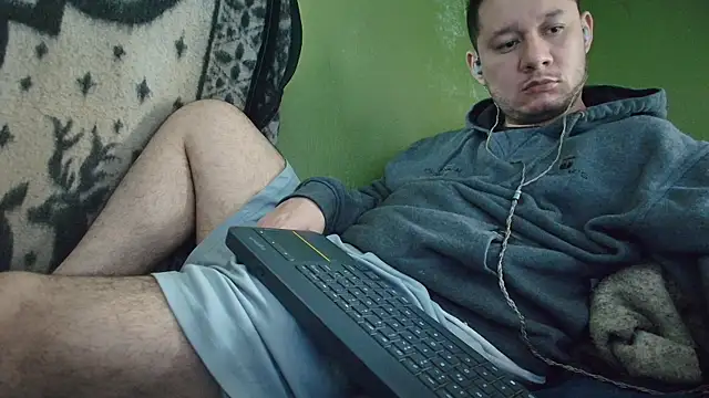 sweet cock28 online show from September 30, 3:29 pm