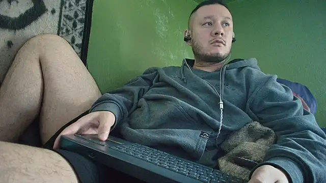 sweet cock28 online show from November 30, 3:46 pm