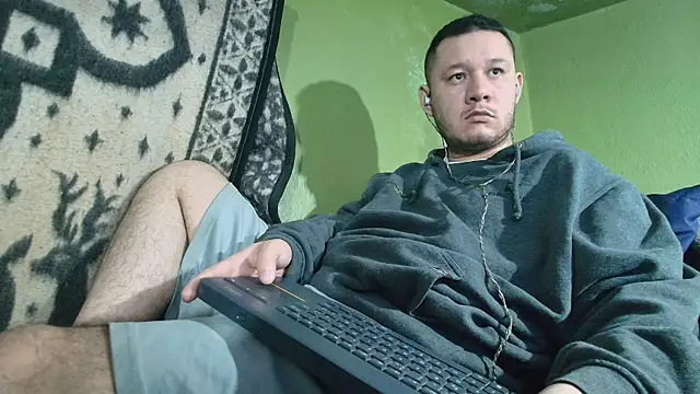 sweet cock28 online show from October 9, 3:34 pm