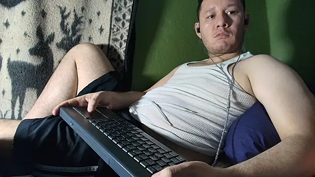 sweet cock28 online show from April 22, 3:35 am