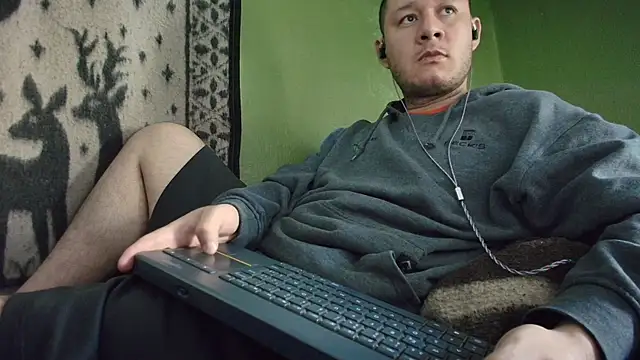 sweet cock28 online show from April 11, 3:16 pm