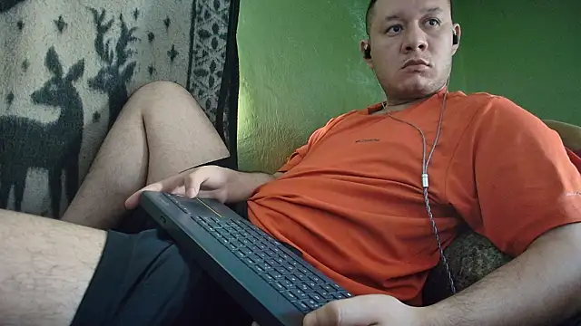 sweet cock28 online show from March 11, 3:39 pm