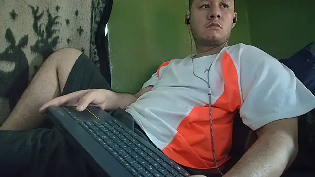 sweet cock28 online show from July 16, 3:20 pm