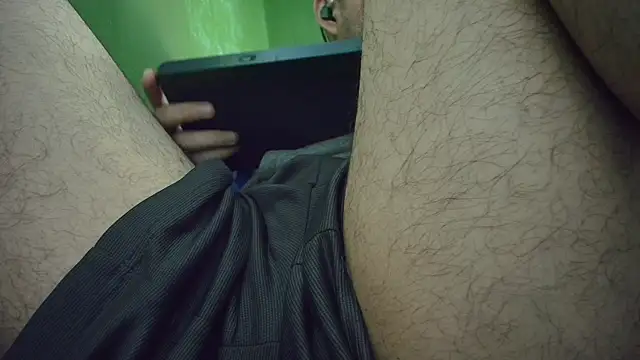 Snapshot of sweet_cock28 chatting on December 20, 4:21 pm sweet cock28 online show from December 20, 4:21 pm