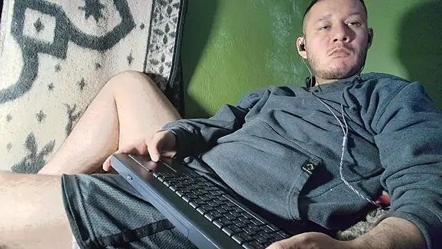 sweet cock28 online show from December 2, 3:30 am