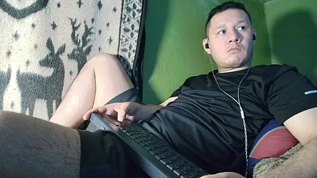 sweet cock28 online show from April 14, 3:22 am