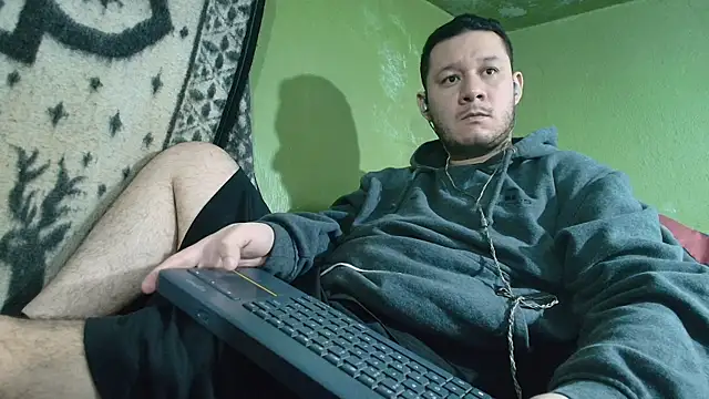 sweet cock28 online show from September 28, 2:24 pm