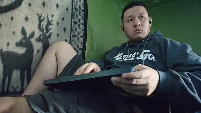 sweet cock28 online show from March 27, 3:13 pm