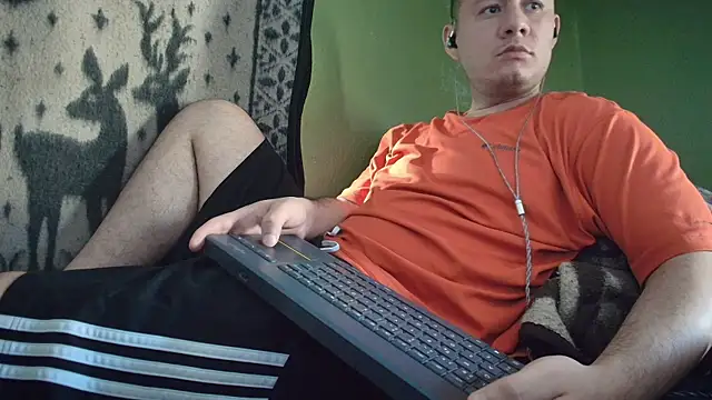 sweet cock28 online show from June 16, 3:12 pm