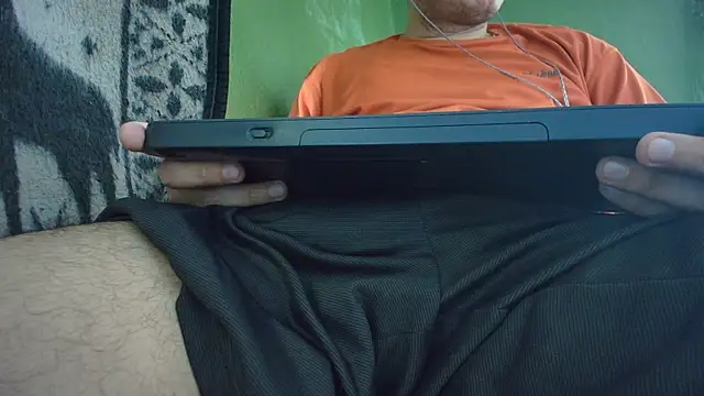 sweet cock28 online show from April 8, 3:57 pm