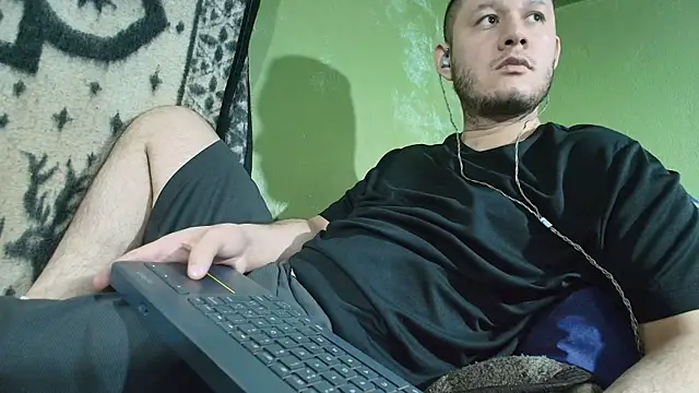 sweet cock28 online show from November 16, 4:34 pm