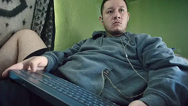 sweet cock28 online show from November 27, 3:34 pm