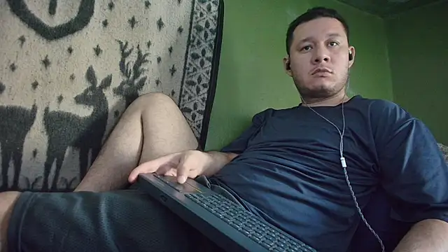sweet cock28 online show from May 23, 3:11 pm