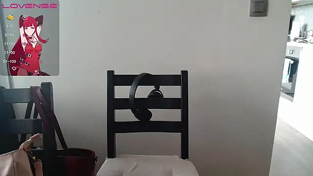 Snapshot of Thepanthera chatting on February 28, 3:15 pm Thepanthera online show from February 28, 3:15 pm