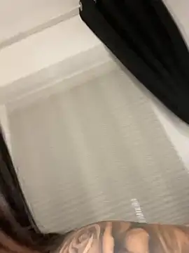 Snapshot of Mia-Bremer chatting on January 2, 1:17 am Mia-Bremer online show from January 2, 1:17 am