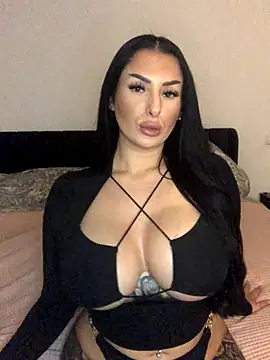 Snapshot of Mia-Bremer chatting on November 23, 4:06 pm Mia-Bremer online show from November 23, 4:06 pm