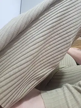 SeductionSilera online show from December 18, 4:17 am