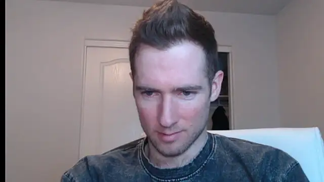 Snapshot of rawdawgrex chatting on February 10, 2:32 am rawdawgrex online show from February 10, 2:32 am