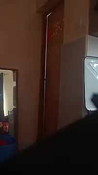 Snapshot of squirydol chatting on November 2, 6:29 am squirydol online show from November 2, 6:29 am