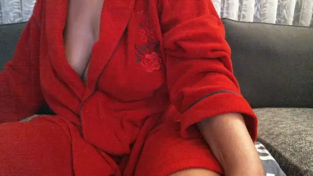 mysteriouscouple001 online show from March 20, 7:04 pm