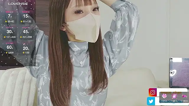 Snapshot of nemui_oyasumi chatting on October 8, 1:40 am nemui oyasumi online show from October 8, 1:40 am