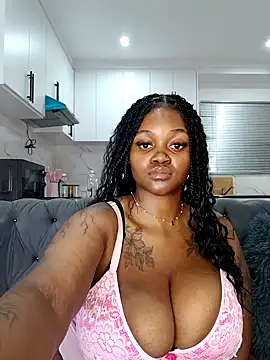 Yung-Missy online show from January 8, 2:50 am