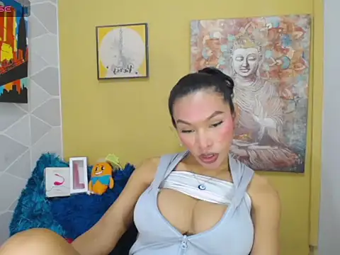 Snapshot of NannyaBitch chatting on June 29, 11:04 pm NannyaBitch online show from June 29, 11:04 pm