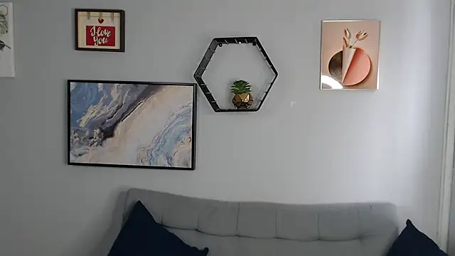 Amber Etan online show from October 26, 4:07 pm