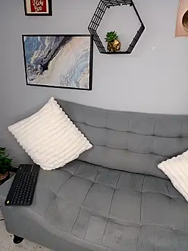 Amber Etan online show from February 7, 2:03 pm