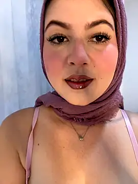 Snapshot of naughty__angel chatting on September 11, 11:43 am naughty angel online show from September 11, 11:43 am