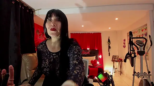 Sarah teiku online show from April 14, 6:46 pm