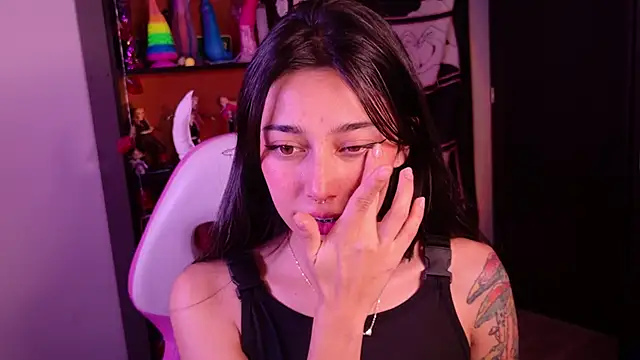 Snapshot of amber_yull chatting on June 12, 2:37 pm amber yull online show from June 12, 2:37 pm