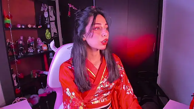 amber yull online show from February 28, 2:11 am