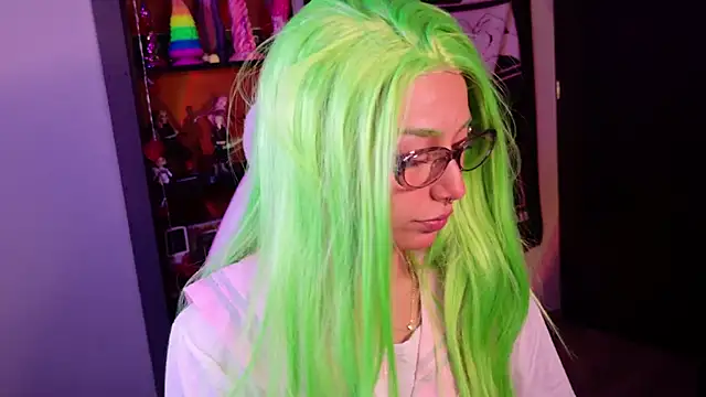 Snapshot of amber_yull chatting on June 4, 2:05 am amber yull online show from June 4, 2:05 am
