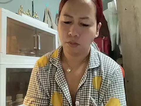 Snapshot of UrLove_Marga chatting on November 11, 12:05 am UrLove Marga online show from November 11, 12:05 am