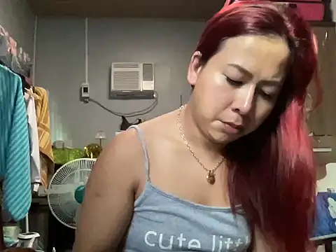 Snapshot of UrLove_Marga chatting on November 6, 11:09 pm UrLove Marga online show from November 6, 11:09 pm