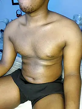 Snapshot of _MAC24k chatting on April 10, 8:49 pm MAC24k online show from April 10, 8:49 pm