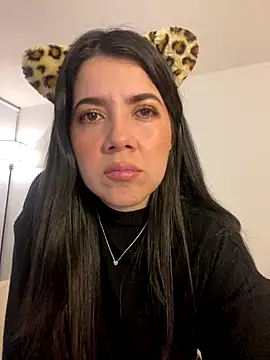 saori 10 online show from October 31, 11:00 pm